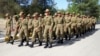 В военных частях участились "продовольственные визиты" солдатских родителей