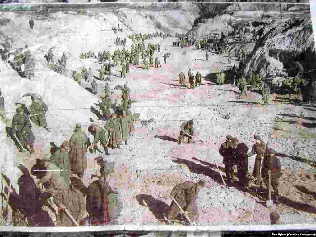 Soviet prisoners of war in the ravine after the massacre. Babyn Yar continued to be used by the Nazis as a killing site for Soviet POWs, Roma, and other &quot;undesirables.&quot;&nbsp;