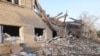 Армія РФ вдарила КАБами по будинку на Херсонщині, серед поранених є діти – влада