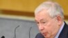 Mothers Urge Russian Ombudsman To Help Conscripts