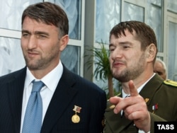 Адам Делимханов (слева) и Сулим Ямадаев