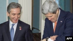 Iurie Leanca si John Kerry astazi la Washington.
