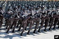 Під час параду у Пхеньяні. Північна Корея