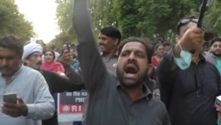 Pakistani Journalists Protest 'Draconian' Draft Media Law