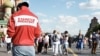 Депутат предлагает признать "иноагентами" артистов, критикующих Путина