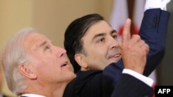 ჯო ბაიდენი და მიხეილ სააკაშვილი, თბილისი, 22 ივლისი, 2009 წ.