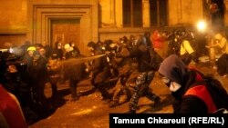 Slike proevropskih demonstranata u Gruziji, novembar 2024.