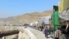 سوداګر پر انګور اډه او تورخم له ستونزو سر ټکوي