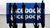У зламаних акаунтах російські хакери публікують пропаганду та заклики здатись