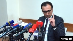 Առողջապահության նախարար Արսեն Թորոսյանը մարտի 1-ի ասուլիսի ժամանակ