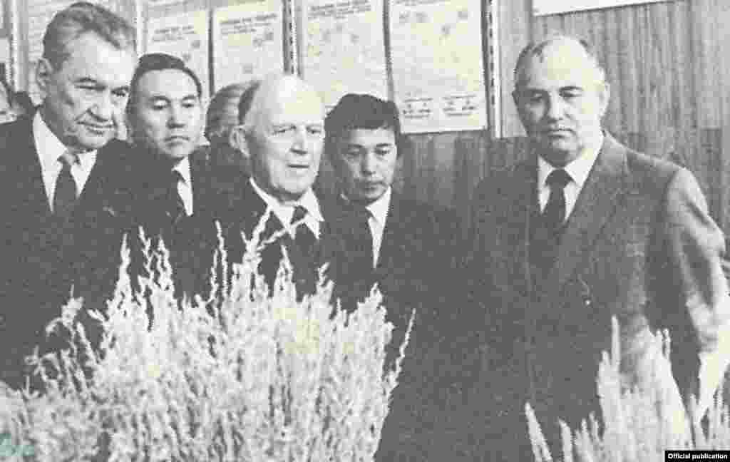 He became the first secretary of the Communist Party of Kazakhstan in 1989, and was elected president a year later. - Nazarbaev (second from left) was a member of the inner circle of Soviet leader Mikhail Gorbachev (right). He was also a critic of former communist boss Dinmuhamed Kunaev (left) because of Kunaev's lengthy stay in office -- something Nazarbaev himself would later be criticized for.