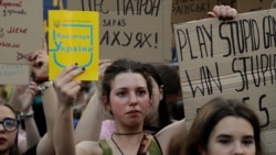 Ukrainian Protesters Claim 'Temporary Victory' As Zelenskyy Submits New Bill