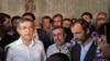 احمدی نژاد و یارانش در همه بزنگاه های سیاسی علی رغم تهدید های اولیه وارد تقابل عملی نشده و بدون گرفتن امتیازی عقب نشینی کرده اند.