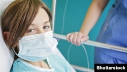 People suffering from cystic fibrosis are extremely vulnerable to lung infections. (file photo)