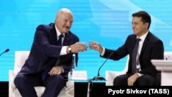 Про це йшлося під час телефонної розмови Зеленського і Лукашенка