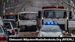 У ДСНС попереджають про хуртовини та ожеледь на дорогах 7-8 лютого