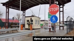 У першому кварталі 2021 року прикордонники притягли до відповідальності 296 людей, які порушили порядок в’їзду і виїзду з півострова