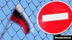 Вирішальною може стати позиція Франції, яка головує в ЄС, вважають співрозмовники Reuters