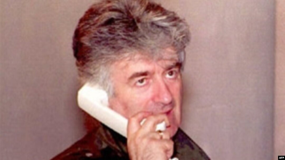 Radovan Karadžić, fotografija iz avgusta 1995. godine