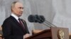 В ISW зазначають, що президент Росії Володимир Путін, схоже, погоджується на значні втрати, щоб чинити тиск на Україну й Захід у переговорах