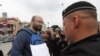 Police Detain Opposition Activists After August 31 Moscow Protest