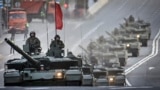 Российские танки T-90M на репетиции парада в Москве